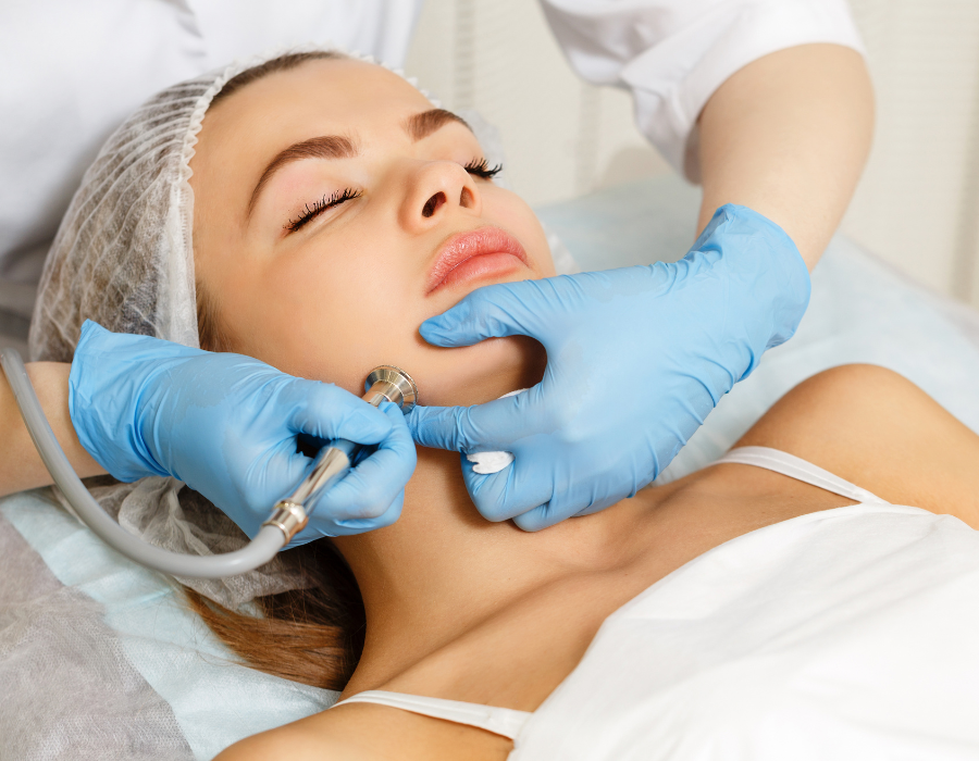Hydra Facial