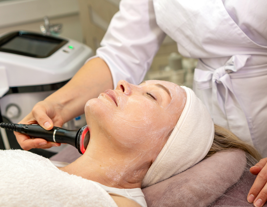 RF Skin Tightening Facial
