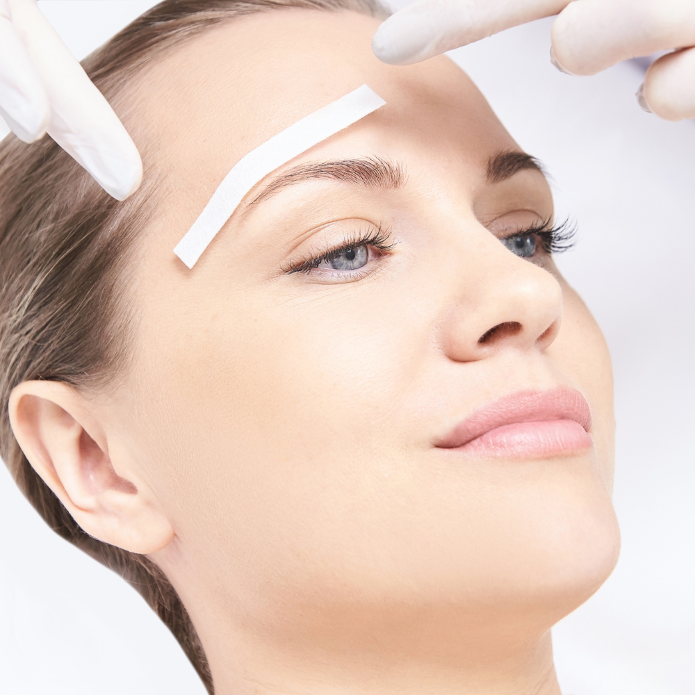 Defined eyebrow arch